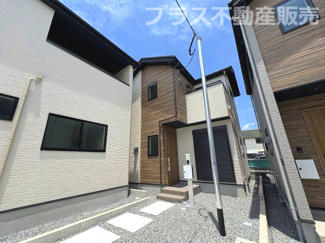 【外観】 | 現地写真。同じ物件を見るなら、プラス不動産販売にお任せ下さい。