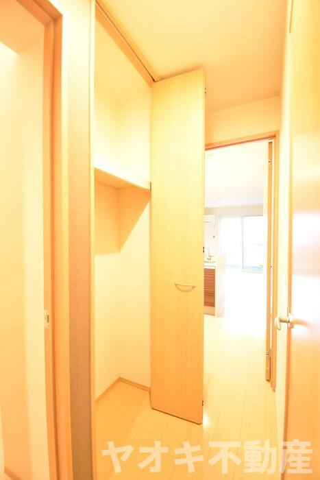 アリエッタ B棟の収納