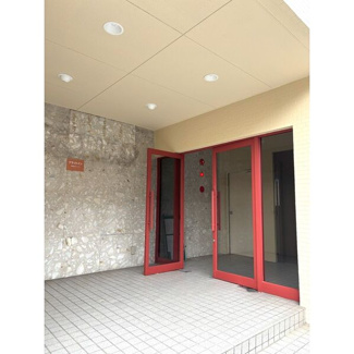 【エントランス】