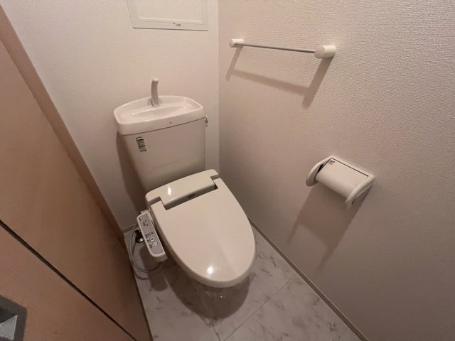 加古川市尾上町池田のアパートのトイレ