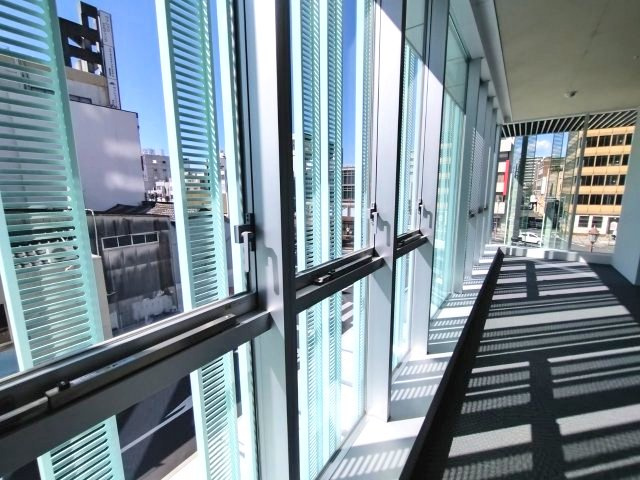 ｅｍＣＡＭＰＵＳ ＷＥＳＴ2階貸店舗の内装