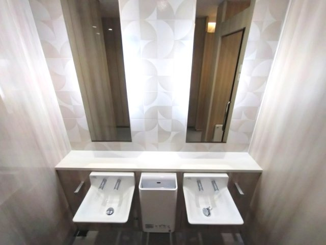 ｅｍＣＡＭＰＵＳ ＷＥＳＴ2階貸店舗のその他