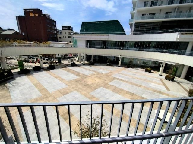 ｅｍＣＡＭＰＵＳ ＷＥＳＴ2階貸店舗の周辺
