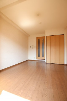 【洋室】 | ソフィアコート