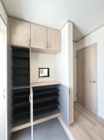 高浜市湯山町３期　１号棟の収納|シューズボックス