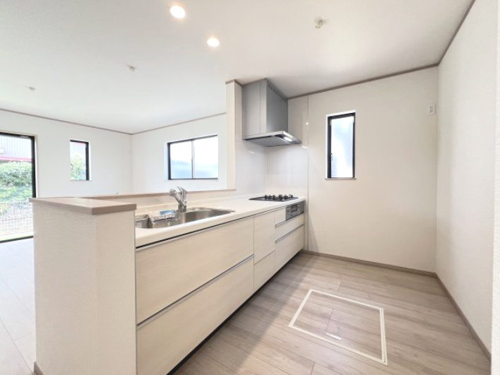 高浜市湯山町３期　１号棟のキッチン