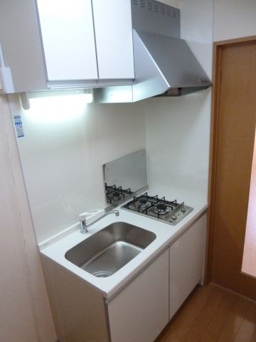 グランカルム津田沼のキッチン|２口コンロシステムキッチンですよ