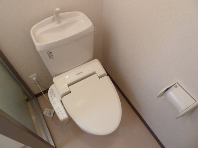 グランカルム津田沼のトイレ|もちろんウォシュレットですよ