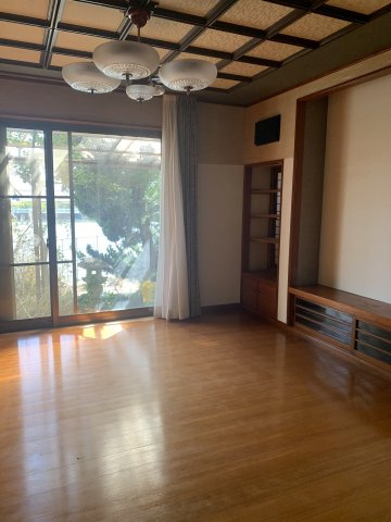 紀の川市古和田　中古戸建の居間・リビング