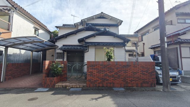 紀の川市古和田　中古戸建の外観