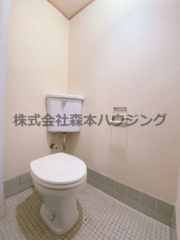 【トイレ】 | 　清水谷コーポ | ゆったりとした空間のトイレです
