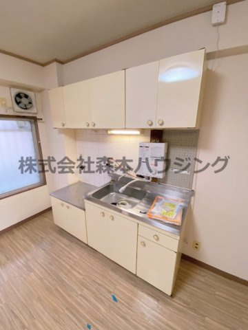 【キッチン】 | 　清水谷コーポ | お料理しやすいキッチンです