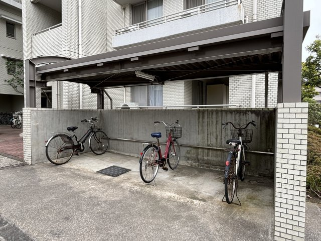 【駐輪場】