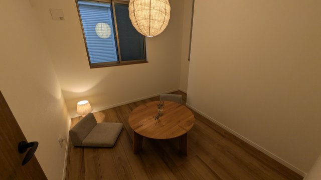 ここまでくると、もはや得？【瀬谷区阿久和西】中古戸建（新築未入居）の洋室|落ち着いた色調の洋室です