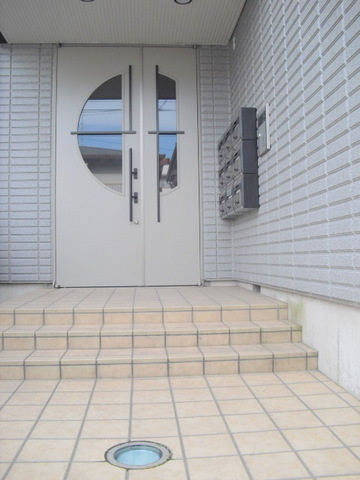 ルンドベルク丸山のロビー