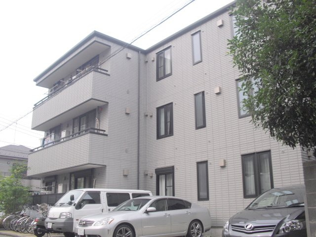 ルンドベルク丸山の駐車場