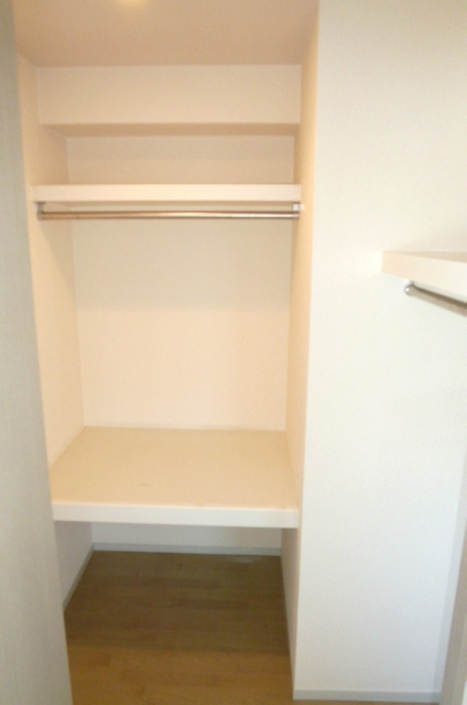 バティール西小森野　A棟の収納|たっぷりとした収納スペースです