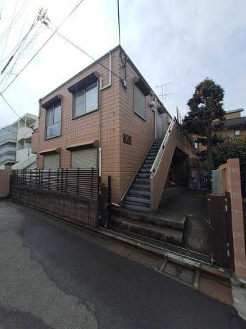 コーポローリエの外観