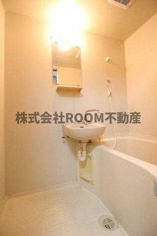 グリーンテラス都北の浴室|コンパクトで使いやすいお風呂です
