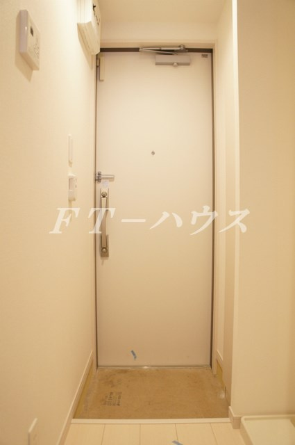 リブリ・フォーチュン津田沼の玄関