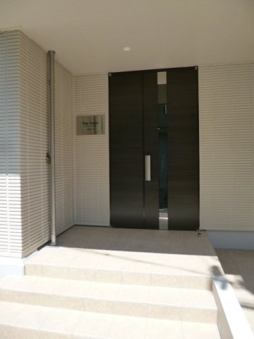 Ｆｌａｔ　ｆｏｒｅｓｔのエントランス