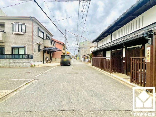 伏見区東大文字町の前面道路含む現地写真