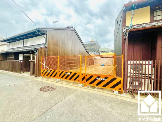 伏見区東大文字町の外観