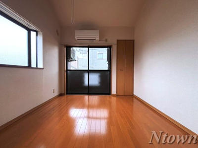 【その他】 | CLAUDIA浄心(クラウディアジョウシン) | ゆったり過ごせるリビングです