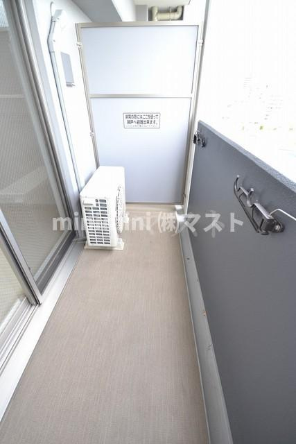 レインボーコート南堀江のバルコニー