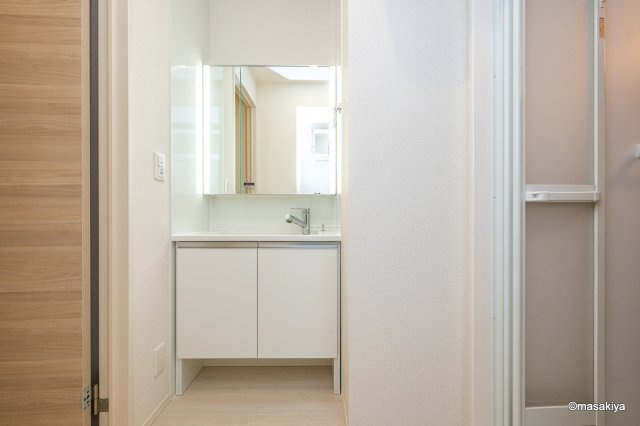 トリシア吉田の洗面所