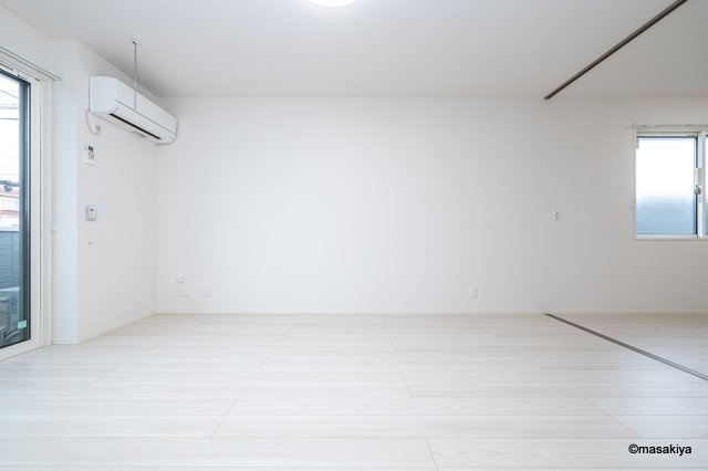 トリシア吉田の居間・リビング