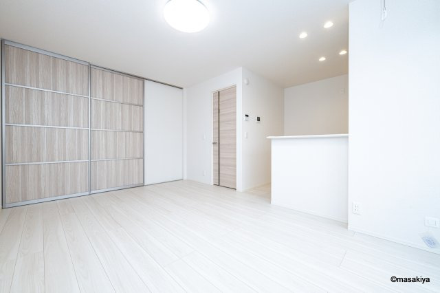 トリシア吉田の居間・リビング