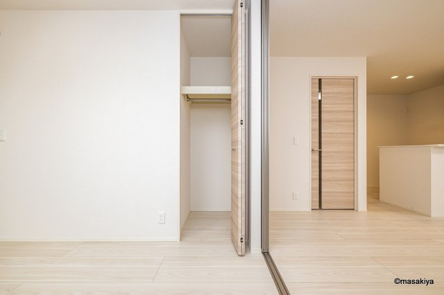 トリシア吉田の収納