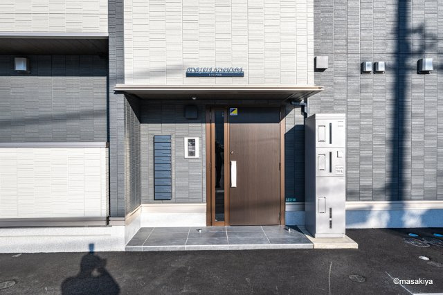 トリシア吉田のエントランス