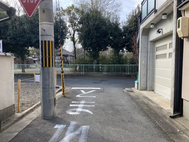 上賀茂畔勝町の前面道路含む現地写真|前面道路もスッキリしています！