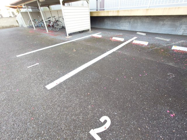 グリーンプラザの駐車場