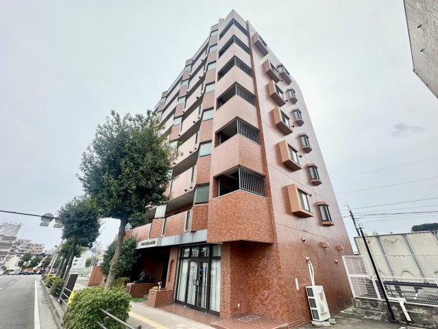 ライオンズマンション石名坂の外観