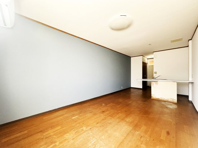 Corpo IWATANIの居間・リビング|使いやすい居間です