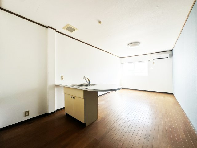 Corpo IWATANIの居間・リビング|おしゃれな居間です