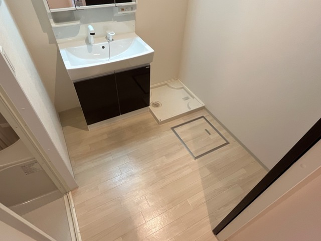 ＬＩＮＥの洗面所|脱衣所