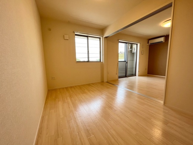 ＬＩＮＥの洋室|洋室