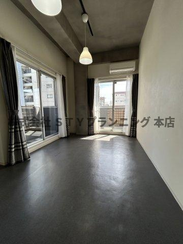 仲介手数料０円！メゾン日向の居間・リビング