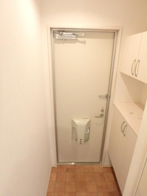 【玄関】 | ラヴィアンコート