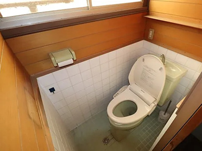 【バルコニー】 | 山科区西野山百々町　中古作業場付き住宅