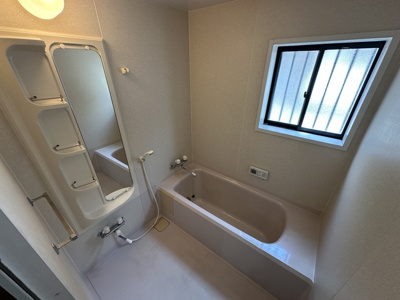 【浴室】 | 津之江町1丁目戸建貸家