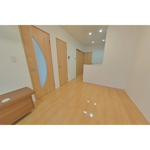 早田本町３丁目貸家の居間・リビング|ＬＤＫ11.2帖