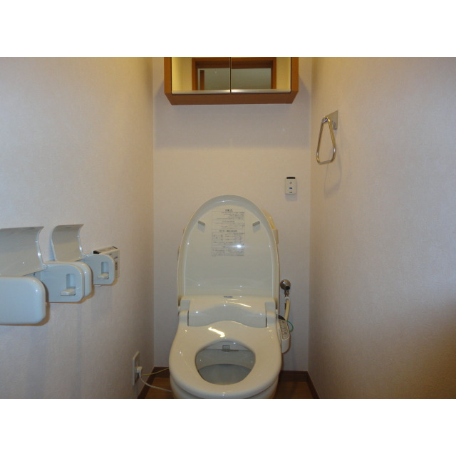 グランディール樫の木のトイレ|温水洗浄暖房便座