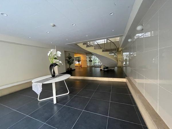 【エントランス】 | シャンボール天満