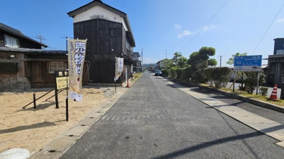【前面道路含む現地写真】 | ガーデンシティ淀江 | 前面道路