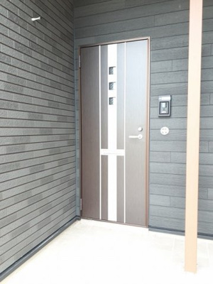 【玄関】 | ブリーズ　ガーデン　Ⅱ | ゆったりとした玄関です